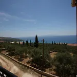 Eleni Aparthotel Vlachata
