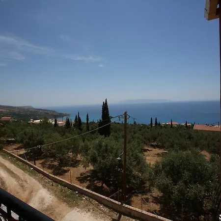 Eleni Hotel de apartamente Vlachata