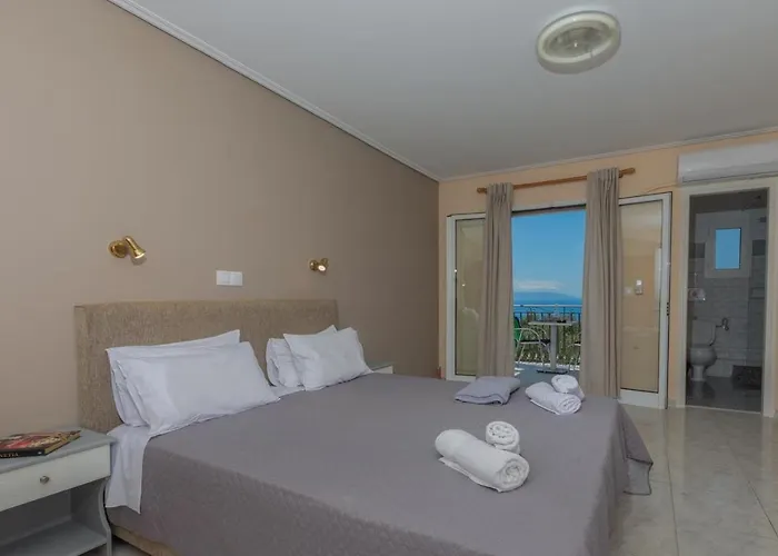 Eleni Aparthotel 2*