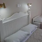叶莱妮公寓 公寓式酒店 Vlachata